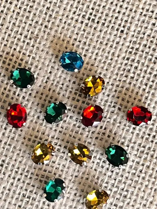 Stone Oval shape | L-10 mm W-8mm | 10 Pieces