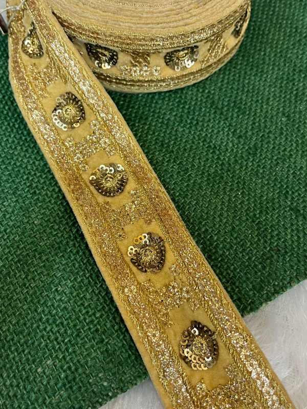 Lace|width :  1.5"| 1 metre | Code :377 - Image 2