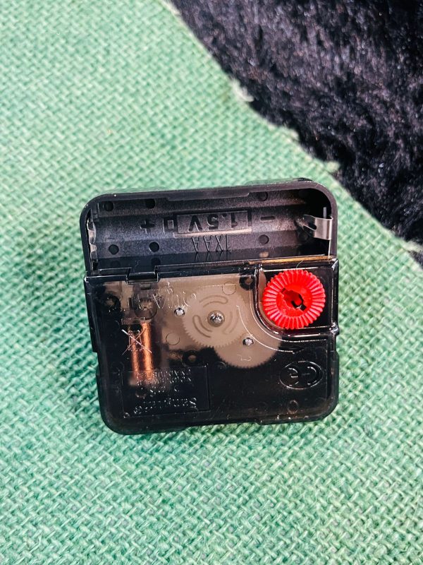 CLOCK MACHINE